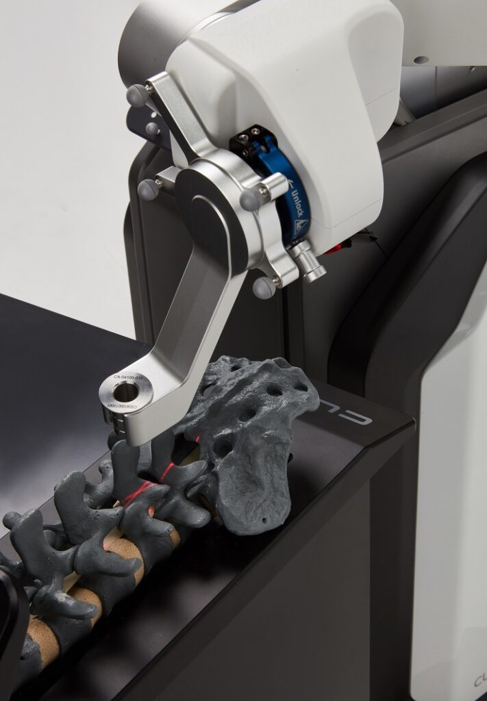 surgical-navigation-robot-2