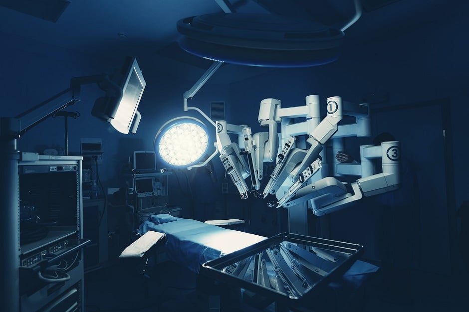 Real-Time Intelligent Data Flow for surgical robotics