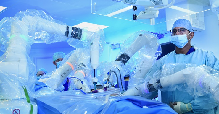 CMR Surgical Versius installation