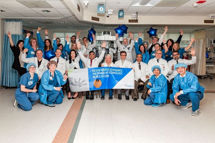 Mather Hospital celebrates 10,000 robotic surgeries
