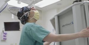 surgeon with a vinci